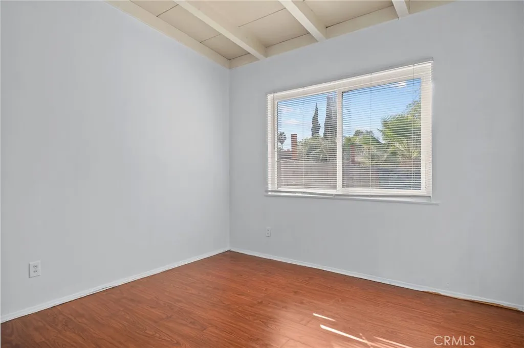 9952 Catawba, Fontana, California 92335 home-pic-19