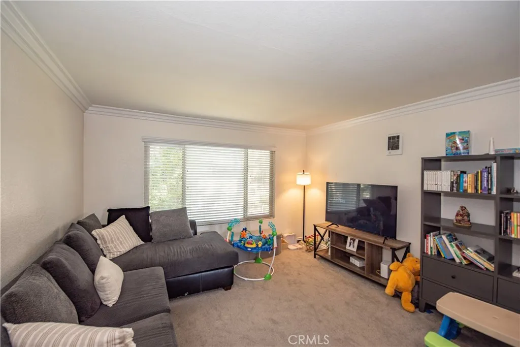 321 Rancho, Chula Vista, California 91911 home-pic-3