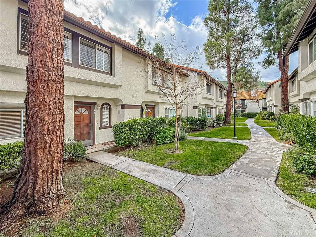 5542 Las Virgenes Road 97, Calabasas, California 91302 home-pic-3