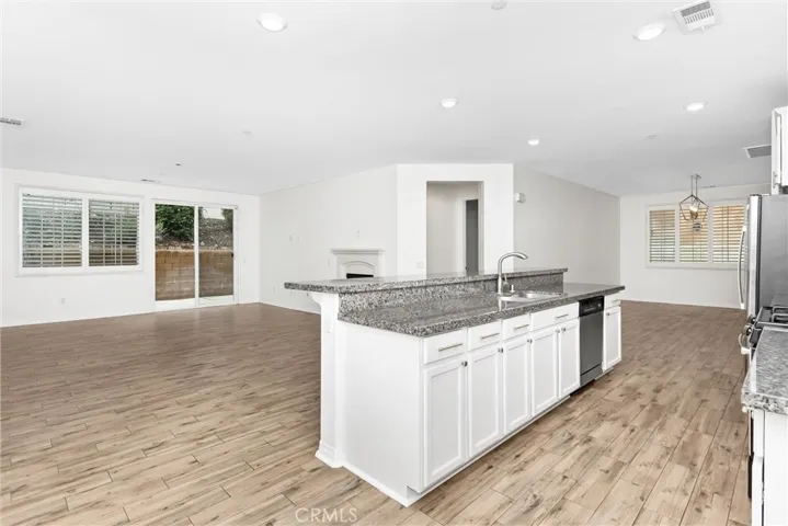 4002 Obsidian, San Bernardino, California 92407