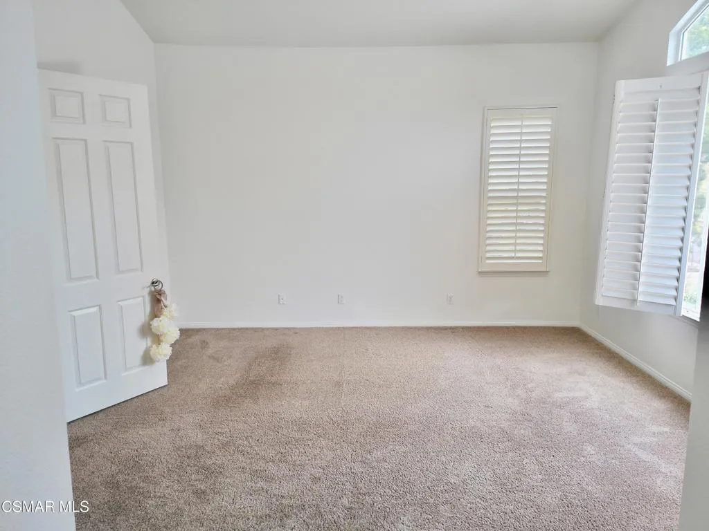 6438 Deerbrook Road, Oak Park, California 91377 home-pic-25