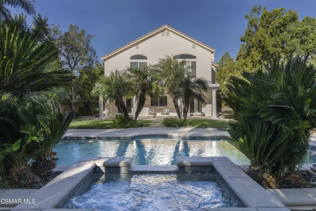 6438 Deerbrook Road, Oak Park, California 91377 home-pic-4