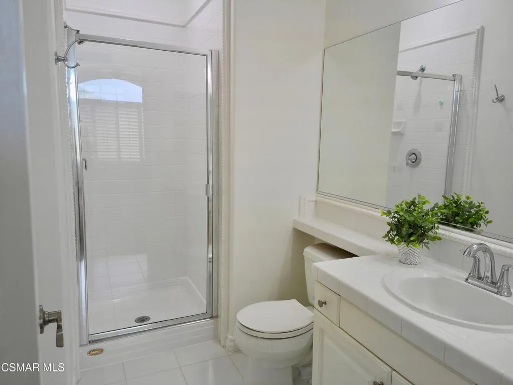 6438 Deerbrook Road, Oak Park, California 91377 home-pic-34