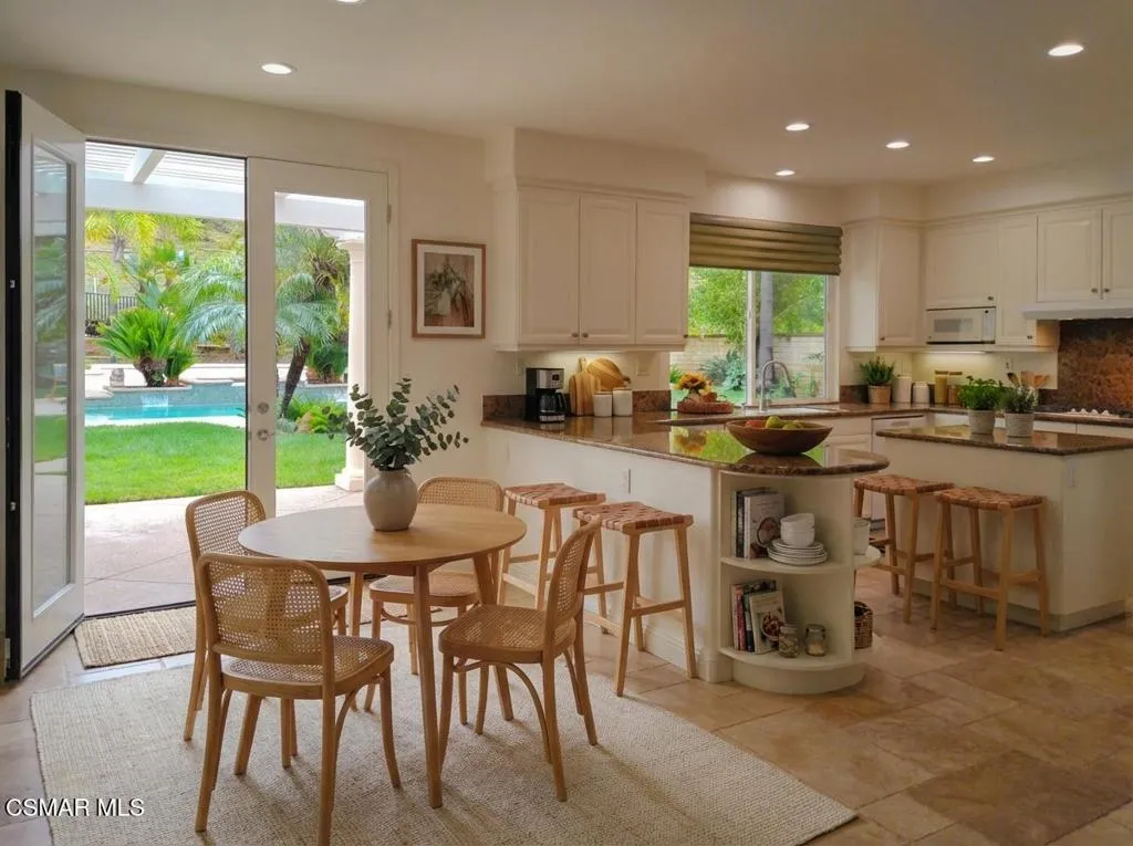 6438 Deerbrook Road, Oak Park, California 91377 home-pic-14
