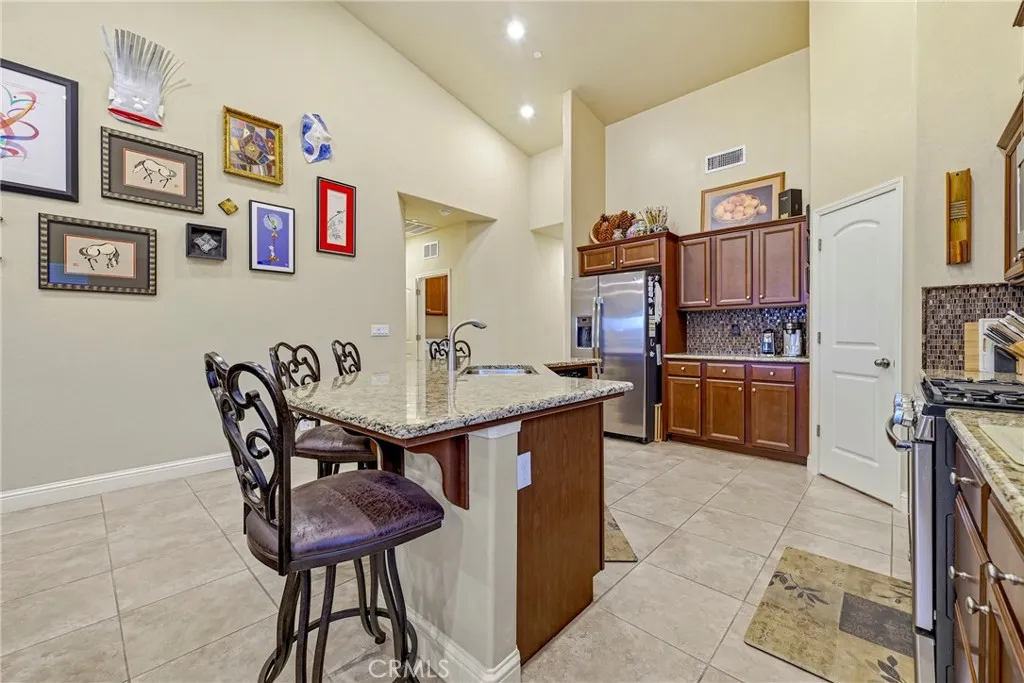 713 Ironstone Drive, Merced, California 95348 home-pic-13