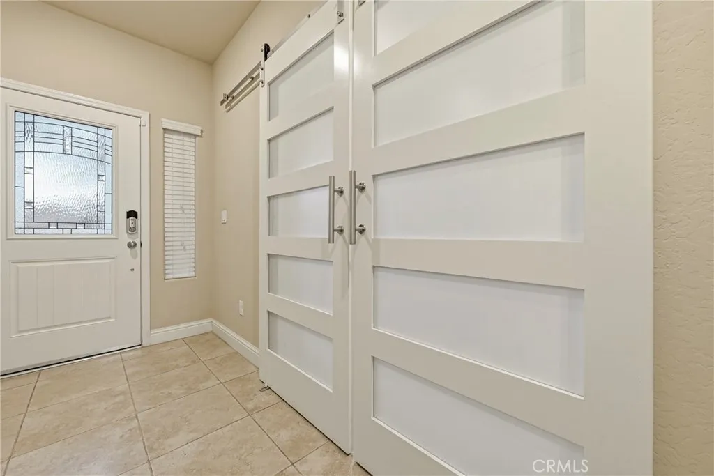 713 Ironstone Drive, Merced, California 95348 home-pic-6