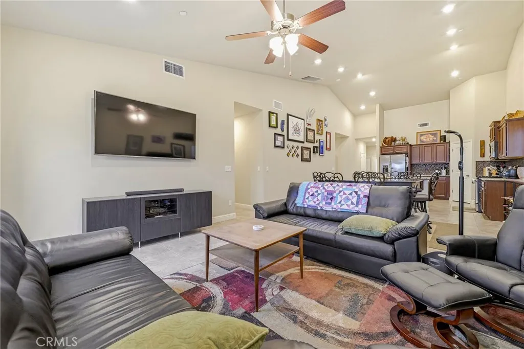 713 Ironstone Drive, Merced, California 95348 home-pic-24