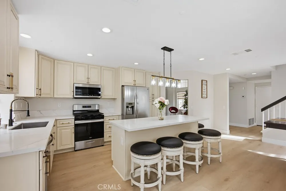 11484 Lime Orchard, Fontana, California 92337 home-pic-11