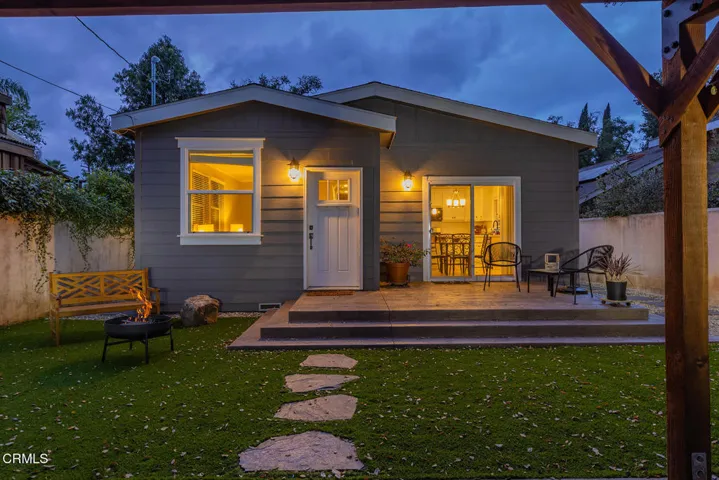 S8C_125 N Alvarado Twilight_01