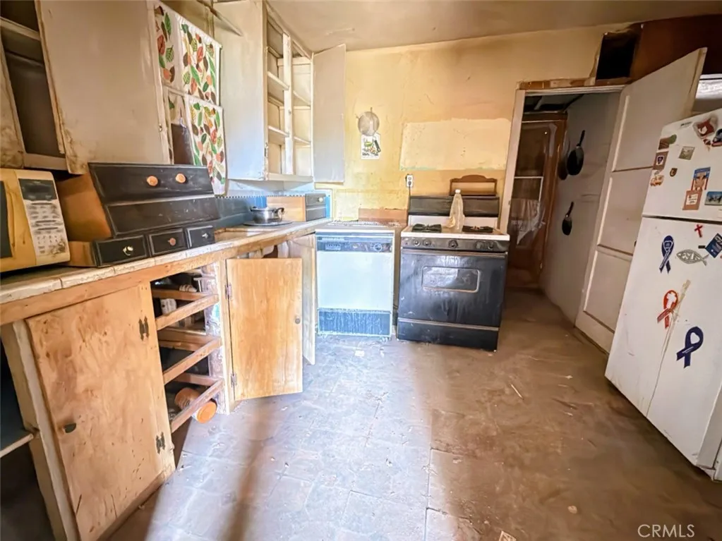 168 N Acacia Street, Blythe, California 92225 home-pic-6
