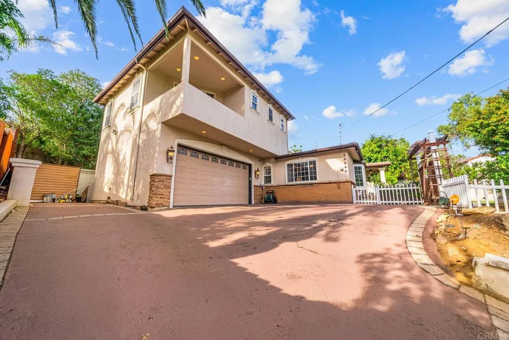 10820 Dutton Drive, La Mesa, California 91941 home-pic-33