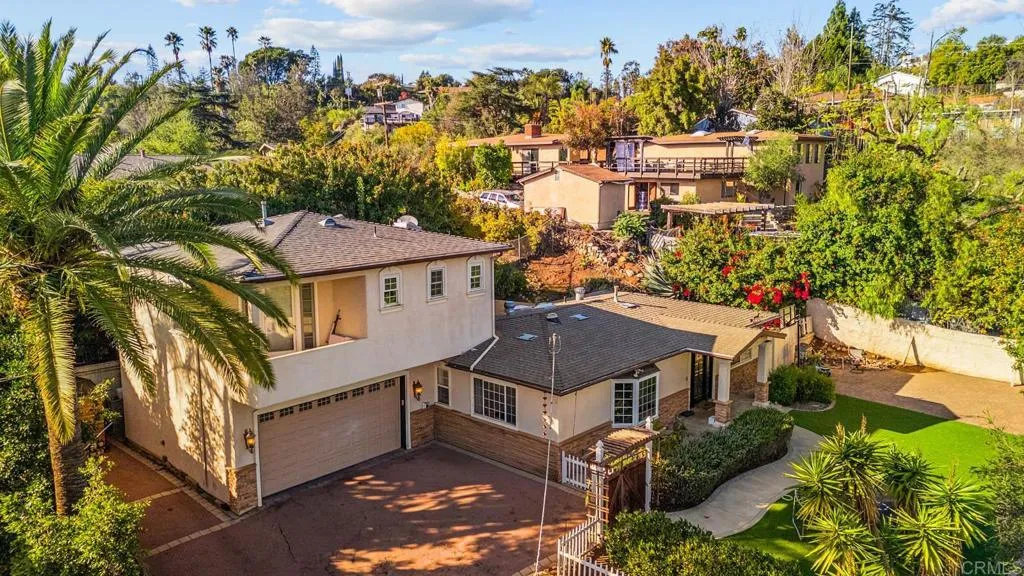 10820 Dutton Drive, La Mesa, California 91941 home-pic-45