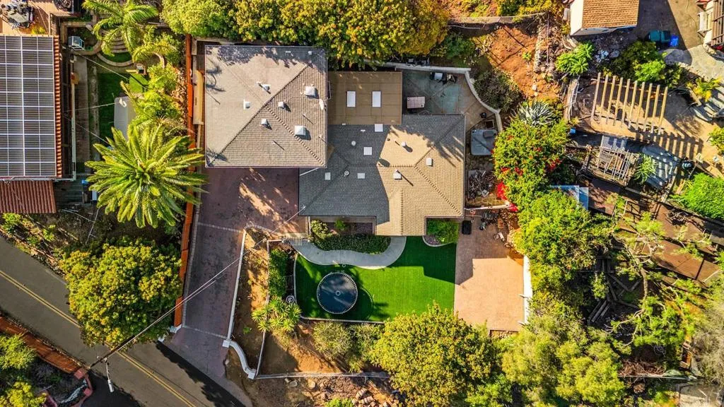 10820 Dutton Drive, La Mesa, California 91941 home-pic-47