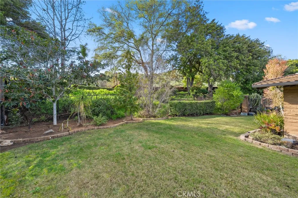 4706 Via Tala, Fallbrook, California 92028 home-pic-36
