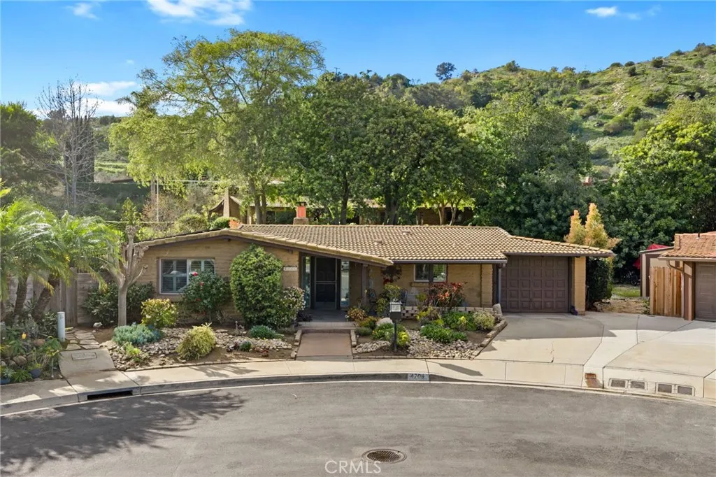 4706 Via Tala, Fallbrook, California 92028 home-pic-4