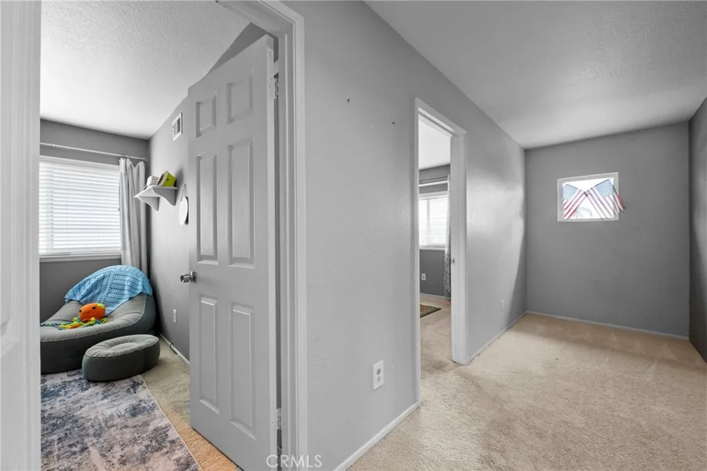 3684 Veronica Court, Rialto, California 92377 home-pic-9