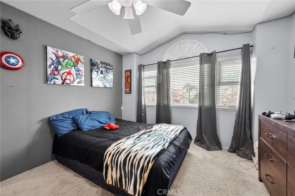 3684 Veronica Court, Rialto, California 92377 home-pic-17