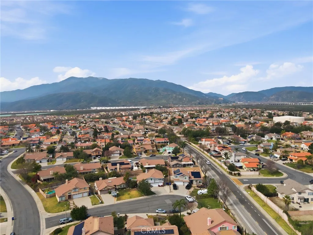 3684 Veronica Court, Rialto, California 92377 home-pic-71