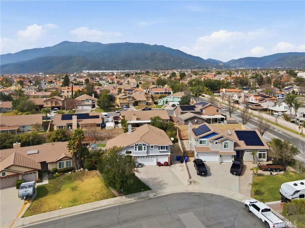 3684 Veronica Court, Rialto, California 92377 home-pic-74