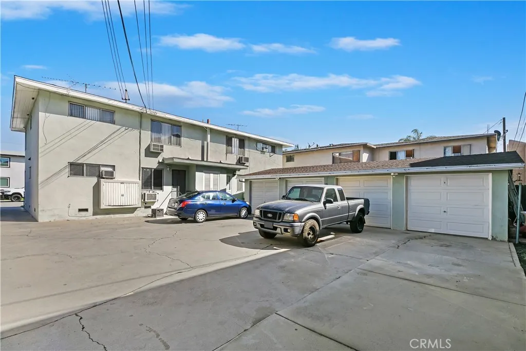 114 Juniper, Brea, California 92821 home-pic-5