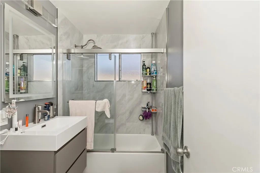 114 Juniper, Brea, California 92821 home-pic-14