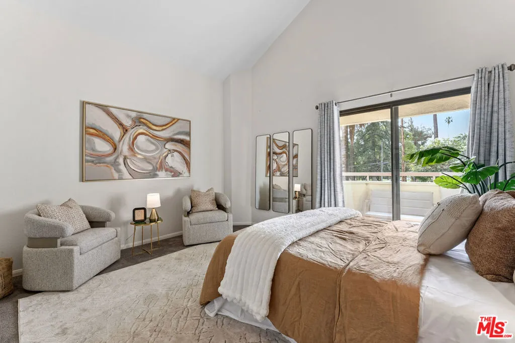 265 W California Boulevard 1, Pasadena, California 91105 home-pic-17