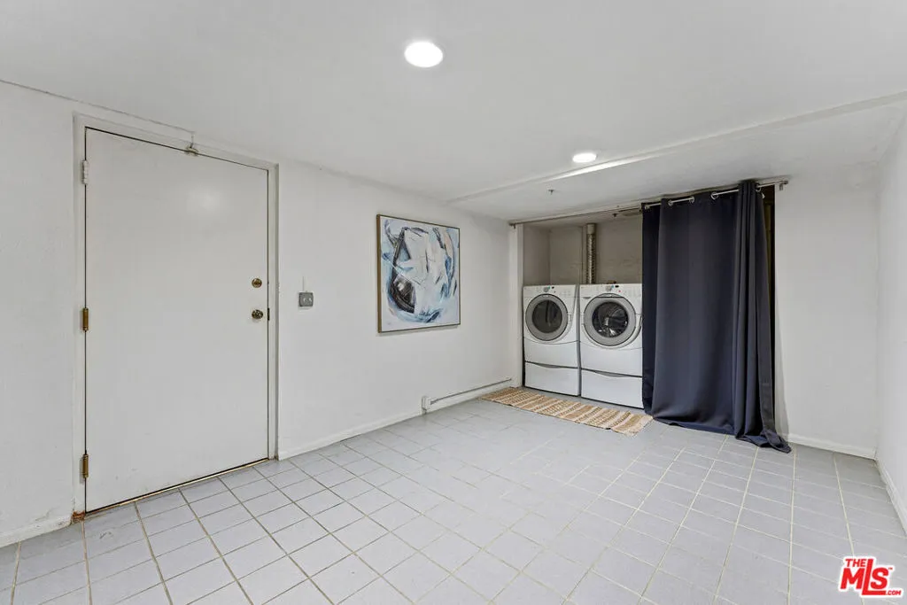 265 W California Boulevard 1, Pasadena, California 91105 home-pic-28
