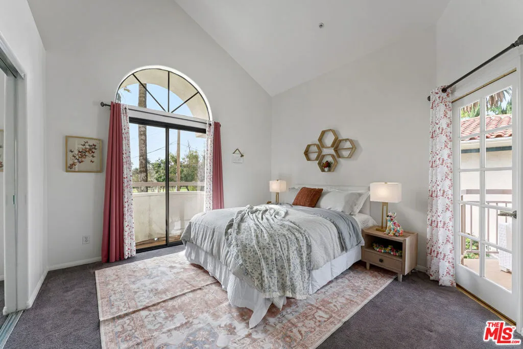 265 W California Boulevard 1, Pasadena, California 91105 home-pic-25