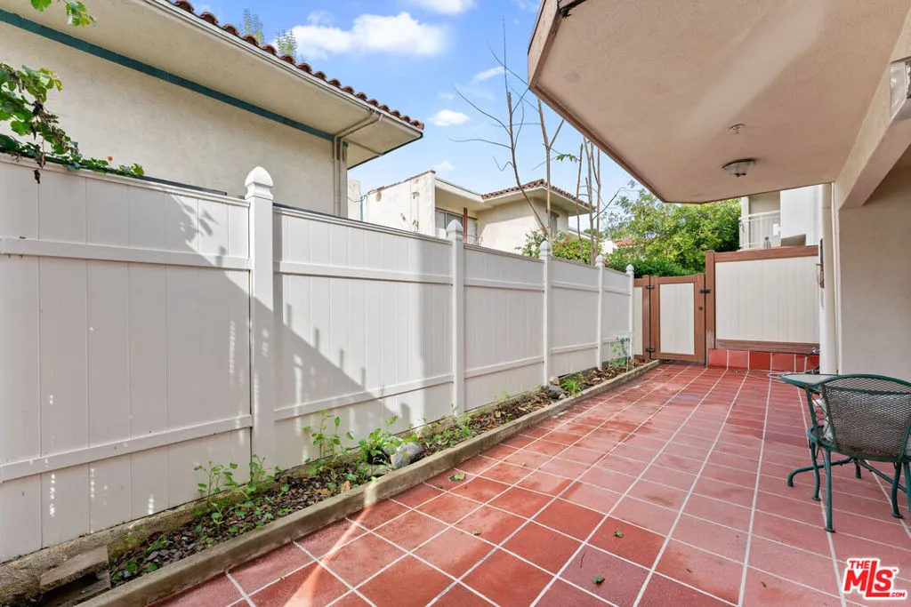 265 W California Boulevard 1, Pasadena, California 91105 home-pic-30