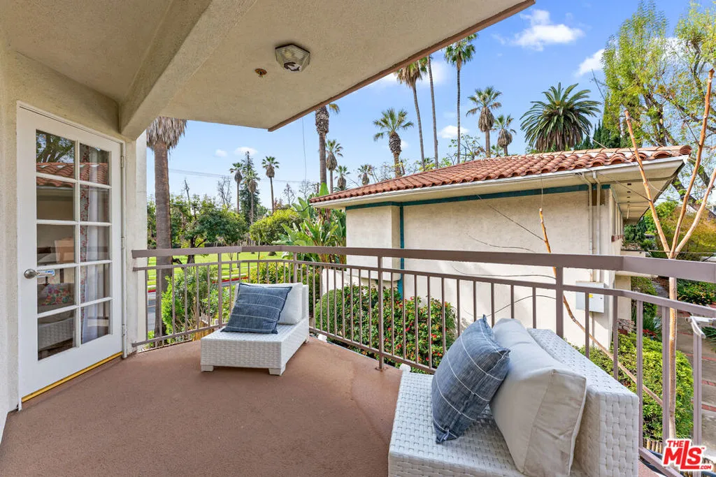 265 W California Boulevard 1, Pasadena, California 91105 home-pic-24