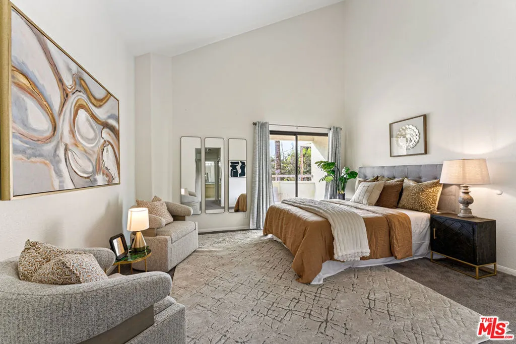 265 W California Boulevard 1, Pasadena, California 91105 home-pic-16