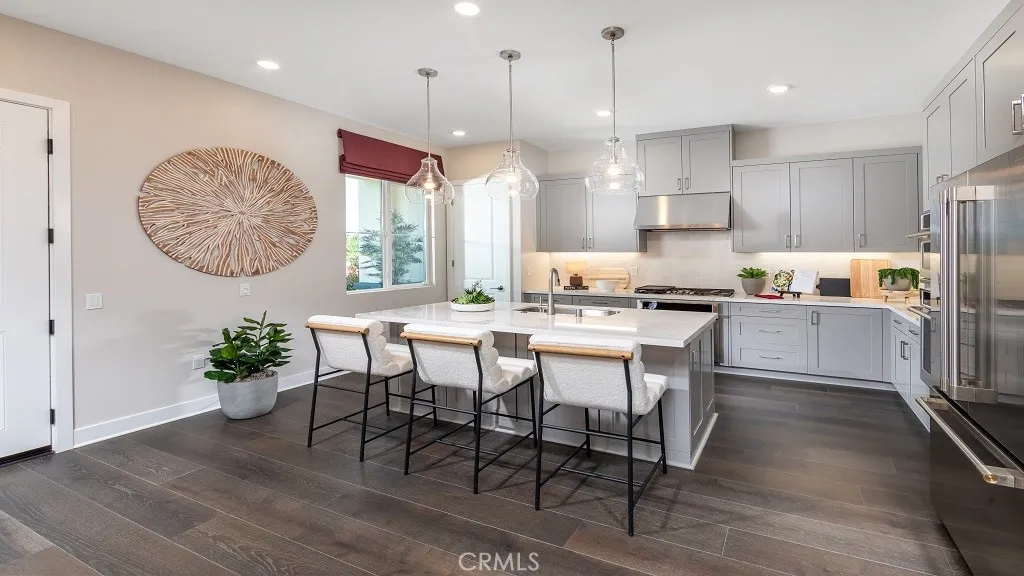 95 Interval, Irvine, California 92618 home-pic-4