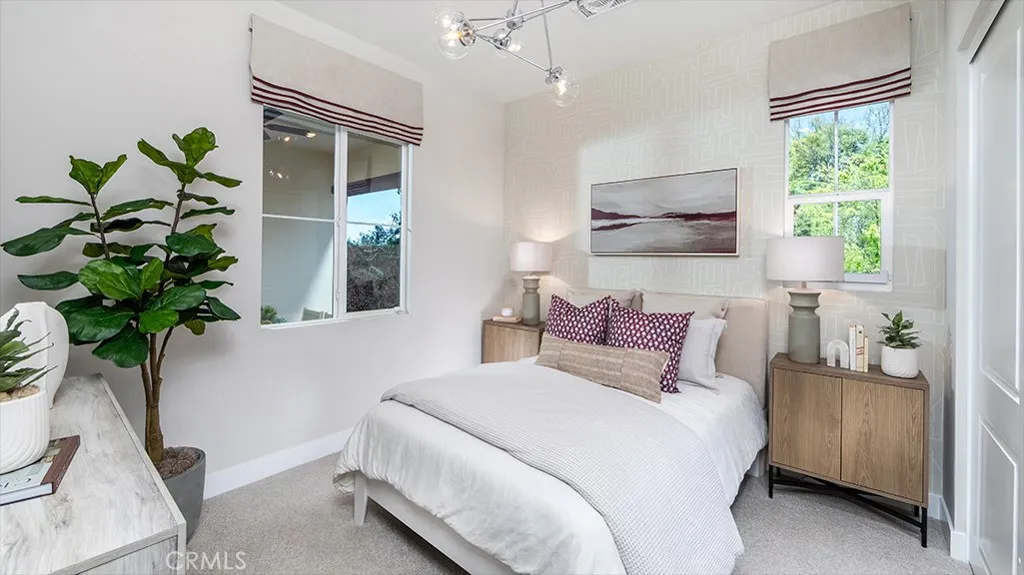95 Interval, Irvine, California 92618 home-pic-11