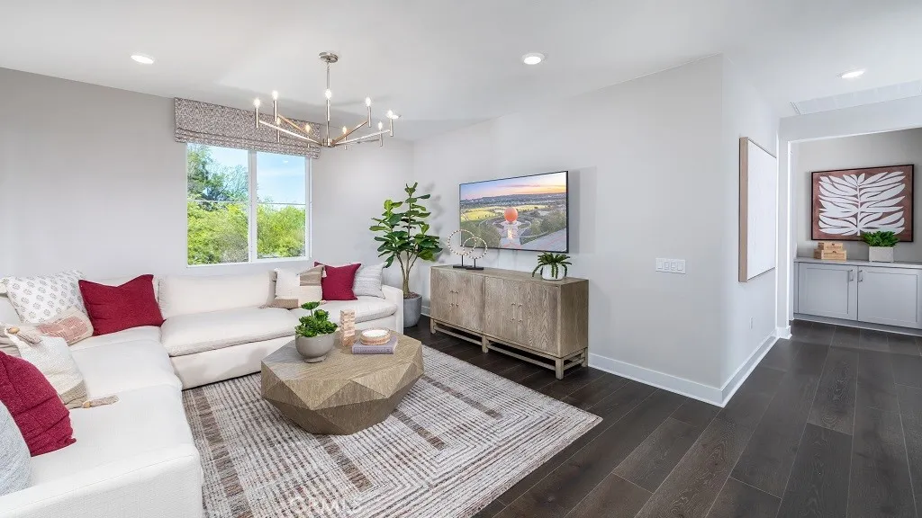 95 Interval, Irvine, California 92618 home-pic-12