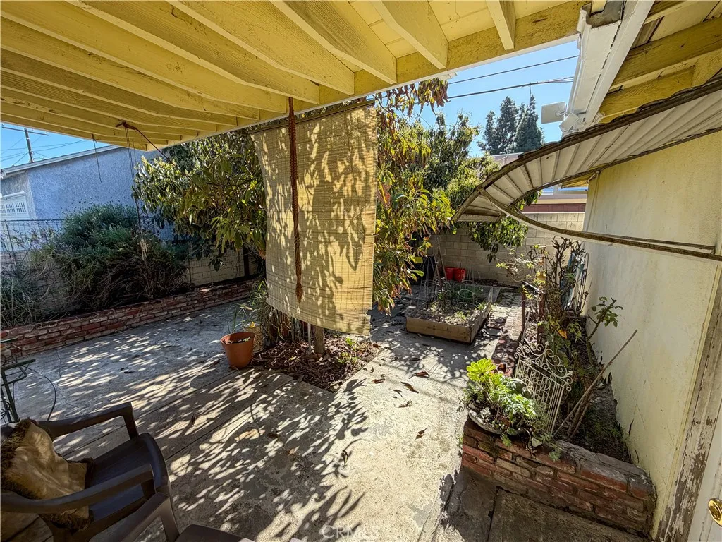 200 E Charlotte, Anaheim, California 92805 home-pic-47
