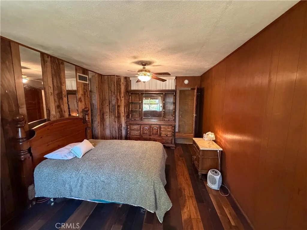 200 E Charlotte, Anaheim, California 92805 home-pic-40