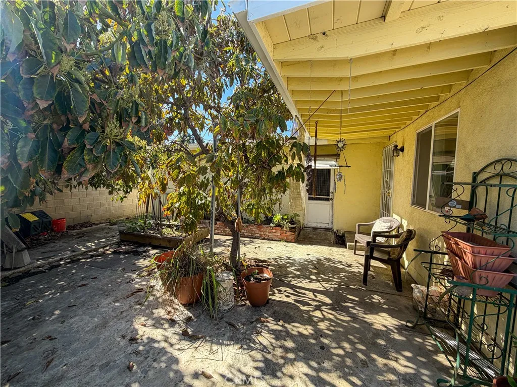 200 E Charlotte, Anaheim, California 92805 home-pic-48