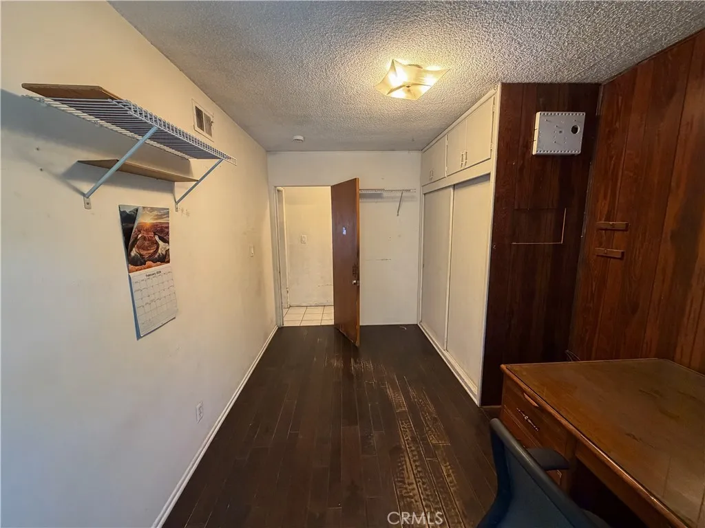 200 E Charlotte, Anaheim, California 92805 home-pic-36