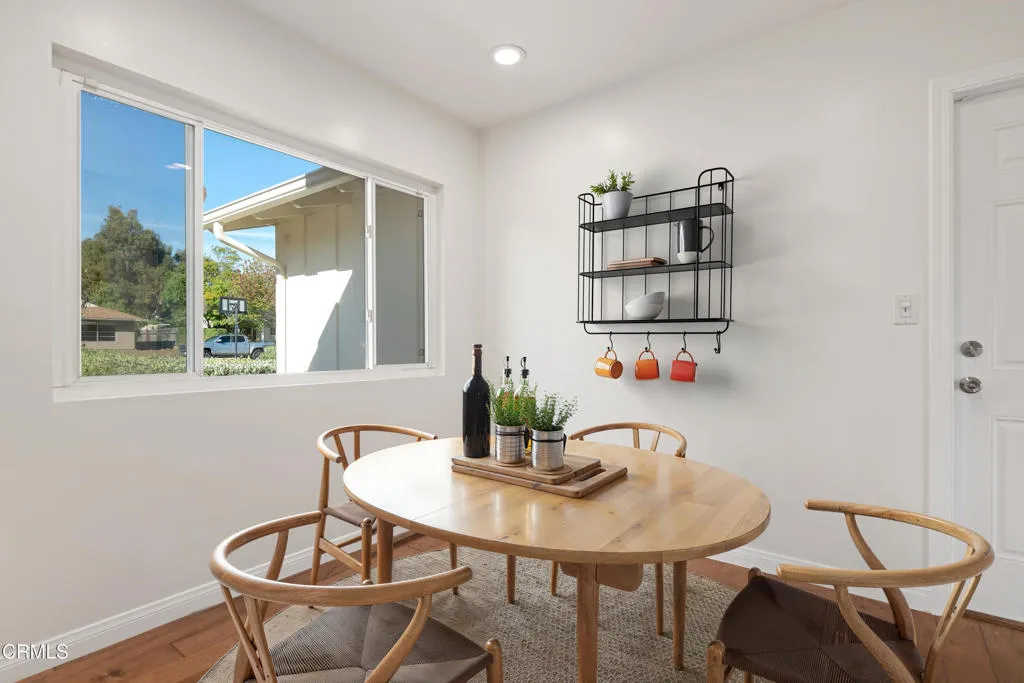 5632 Pembroke Street, Ventura, California 93003 home-pic-16