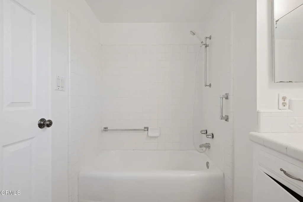 5632 Pembroke Street, Ventura, California 93003 home-pic-31