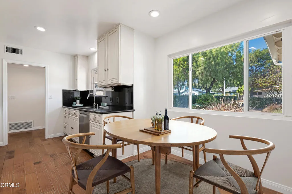 5632 Pembroke Street, Ventura, California 93003 home-pic-14
