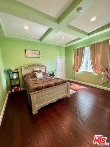 4th Bedroom 14' x 12.5'