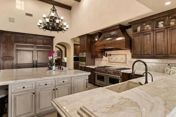 This island separates the breakfast nook from the kitchen.