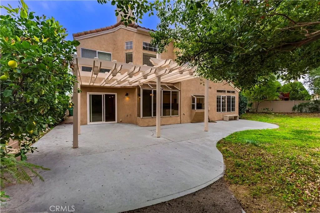 7740 Jack Rabbit, Highland, California 92346 home-pic-7