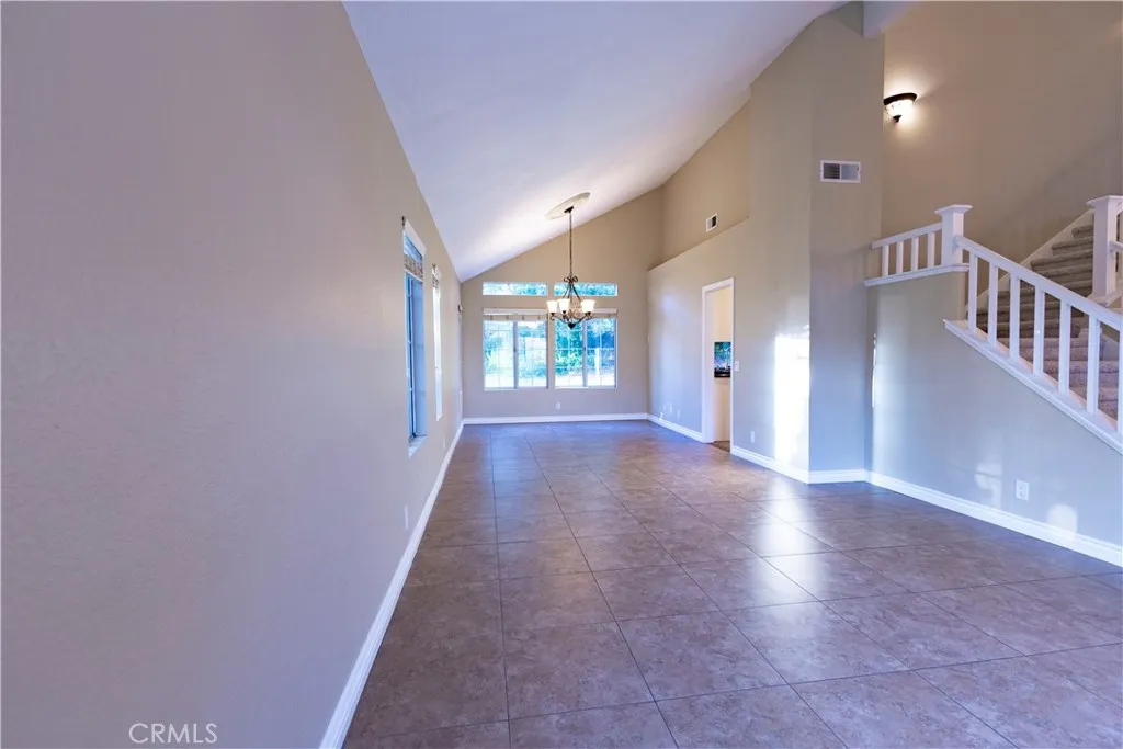 7740 Jack Rabbit, Highland, California 92346 home-pic-9
