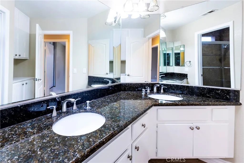 7740 Jack Rabbit, Highland, California 92346 home-pic-36