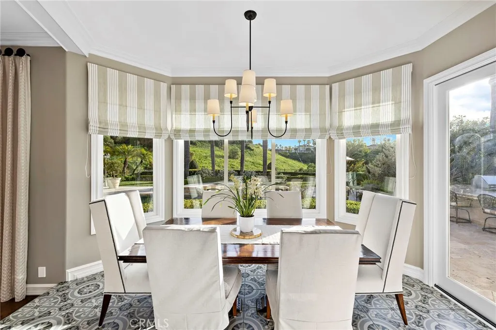 25282 Derbyhill, Laguna Hills, California 92653 home-pic-17
