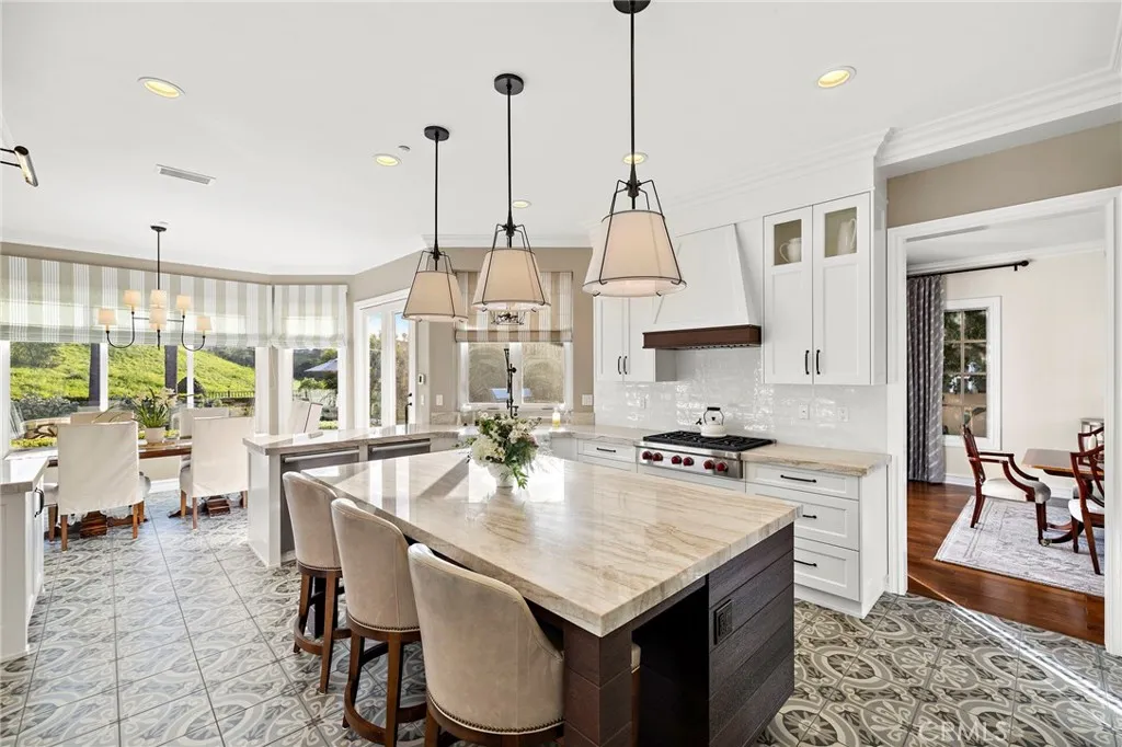 25282 Derbyhill, Laguna Hills, California 92653 home-pic-16