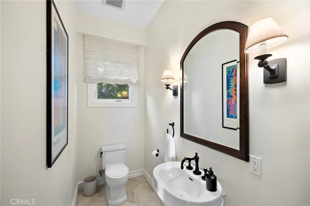 25282 Derbyhill, Laguna Hills, California 92653 home-pic-42