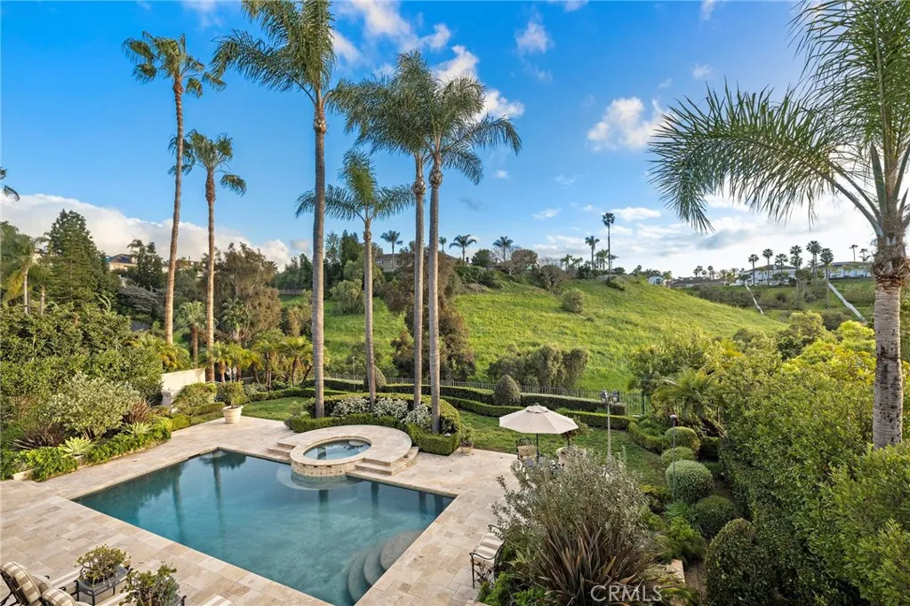 25282 Derbyhill, Laguna Hills, California 92653 home-pic-39